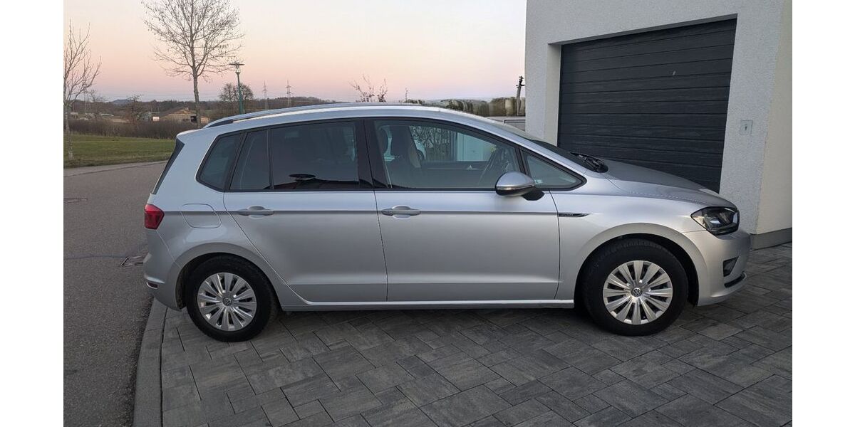 VW Golf Sportsvan 80.000 km 14.500 &euro; Hüttlingen 73460