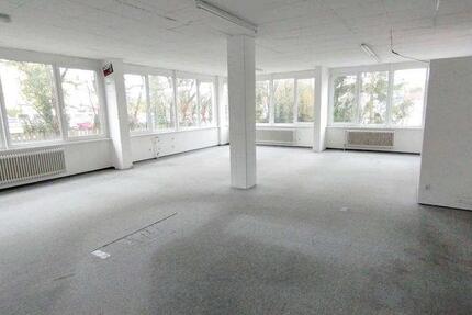 Gewerbeobjekt Aalen Attenhofen - 900&euro; | Angebot:26476644