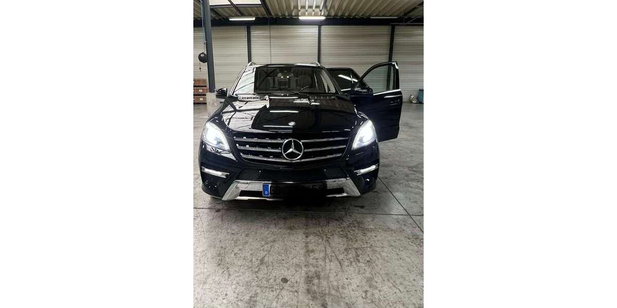 Mercedes-Benz ML 350 226.000 km 17.000 &euro; Schwäbisch Gmünd 73525