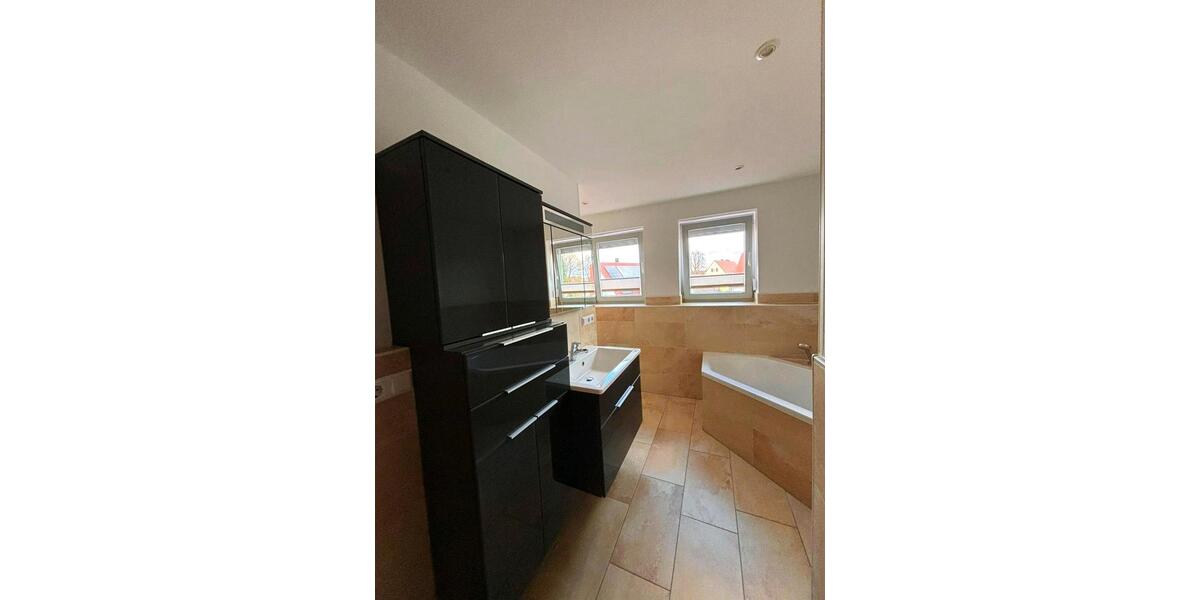 Etagenwohnung Nördlingen - 3 Zimmer, 104 m&sup2;, 920&euro; | Angebot:25968168