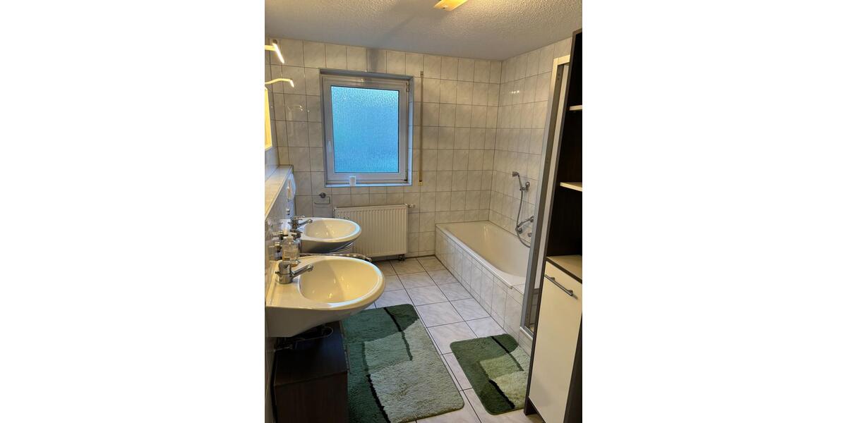 Dachgeschoßwohnung Sulzbach-Laufen Laufen - 3 Zimmer, 73 m&sup2;, 550&euro; | Angebot:25870588