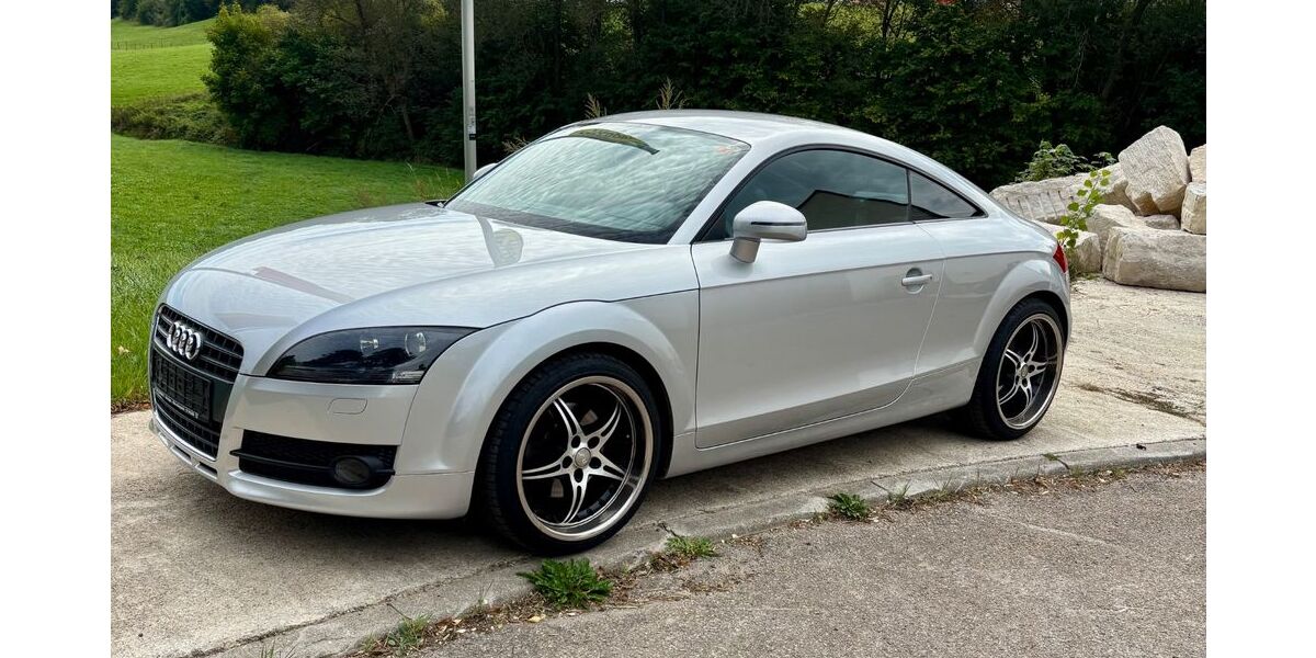 Audi TT 178.000 km 8.300 &euro; Schwäbisch Gmünd 73529