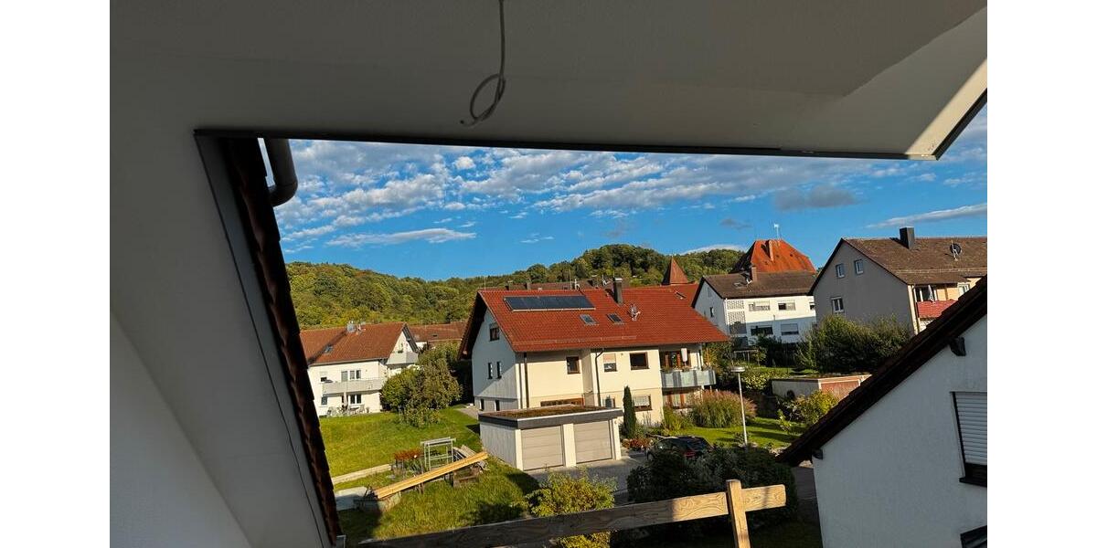 Dachgeschoßwohnung Schwäbisch Gmünd Bargau - 3 Zimmer, 93 m&sup2;, 1.100&euro; | Angebot:25105268