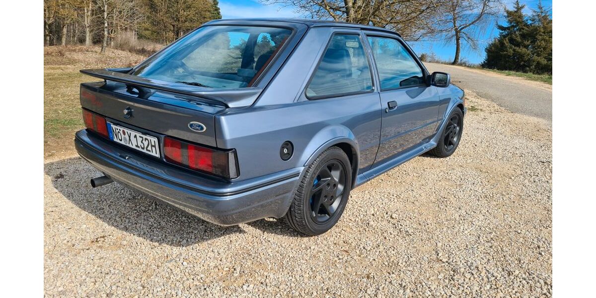 Ford Escort 46.900 km 14.900 &euro; Nördlingen 86720