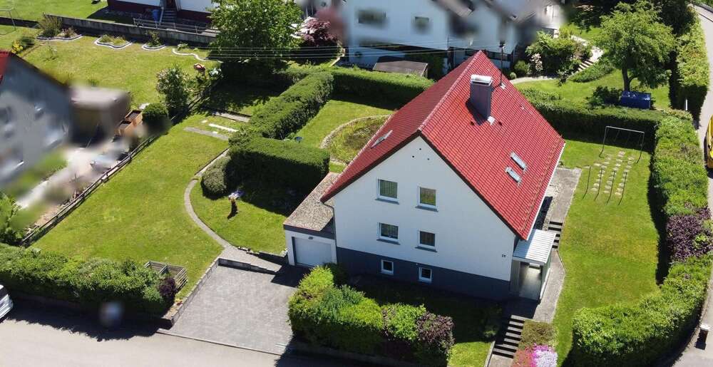Einfamilienhaus Aalen Dewangen - 6 Zimmer, 134 m&sup2;, 580.000&euro; | Angebot:26837958