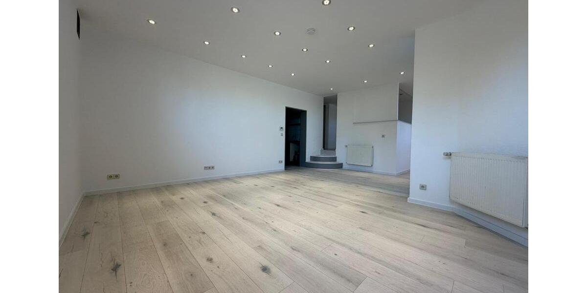 Etagenwohnung Aalen - 2 Zimmer, 65 m&sup2;, 790&euro; | Angebot:25647996