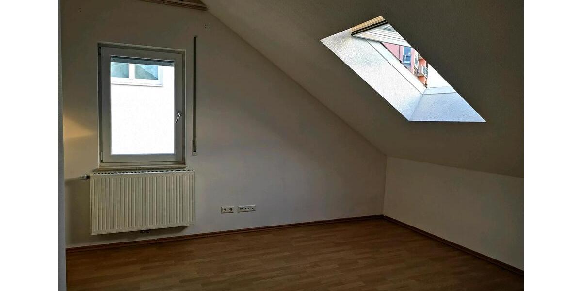 Maisonettenwohnung Aalen Unterkochen - 4.5 Zimmer, 104 m&sup2;, 1.480&euro; | Angebot:25941997