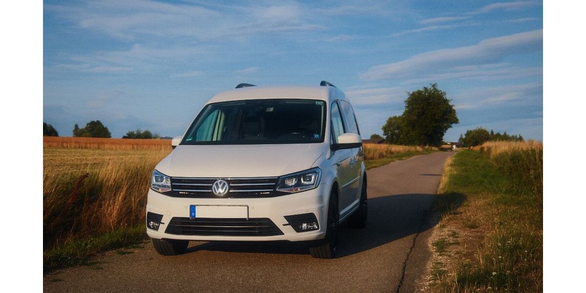 VW Caddy 98.750 km 22.500 &euro; Herbrechtingen 89542