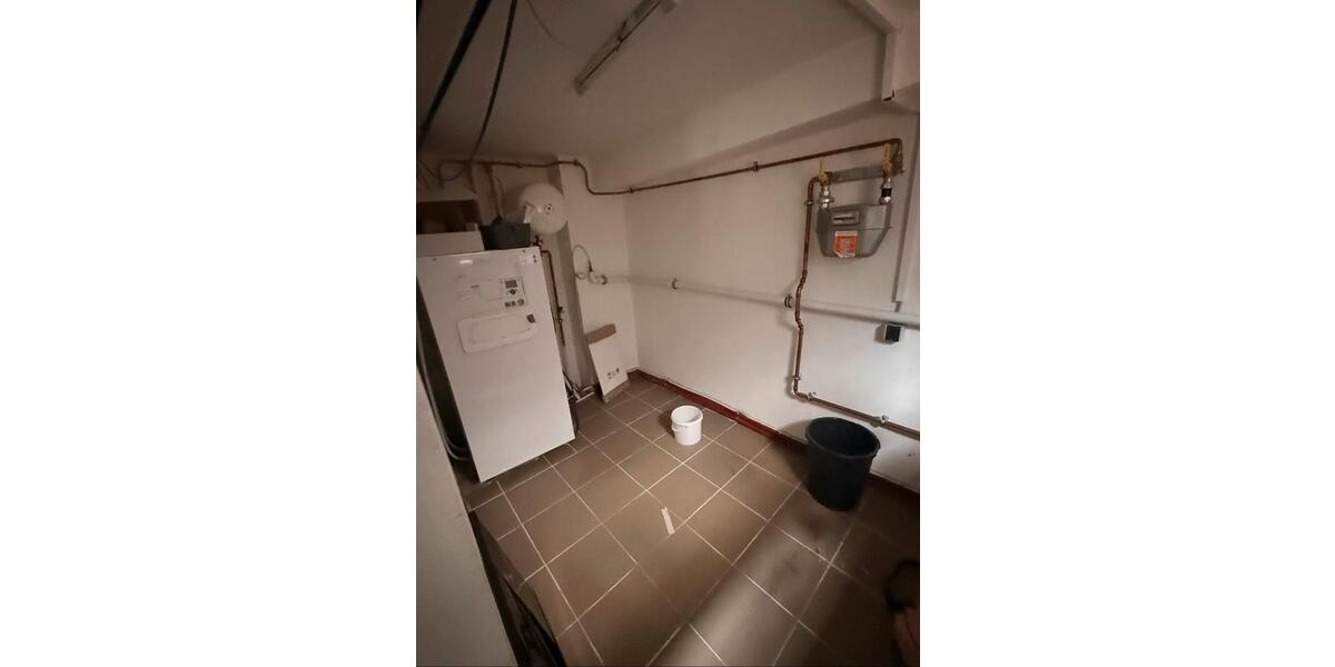Einfamilienhaus Giengen an der Brenz - 8 Zimmer, 200 m&sup2;, 395.000&euro; | Angebot:27158341