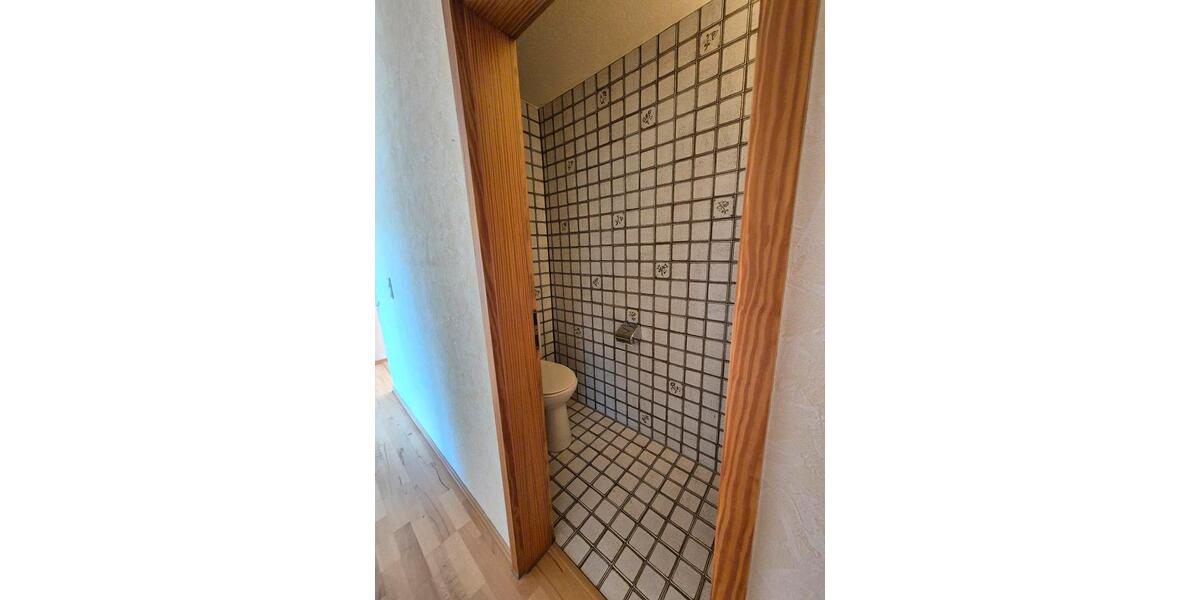 Etagenwohnung Aalen Unterkochen - 3.5 Zimmer, 95 m&sup2;, 280.000&euro; | Angebot:25408184