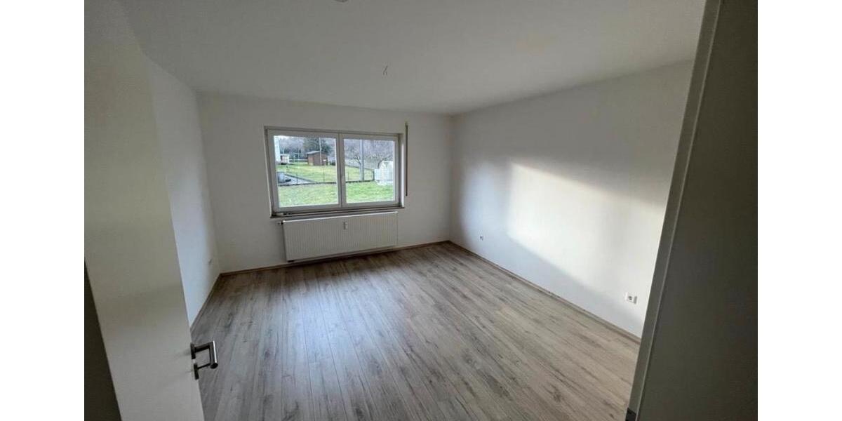 Etagenwohnung Giengen an der Brenz - 2 Zimmer, 68 m&sup2;, 850&euro; | Angebot:24126000
