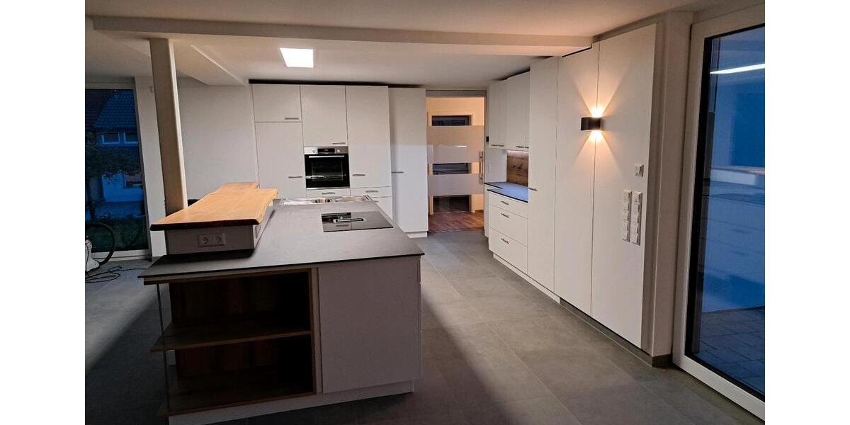 Erdgeschoßwohnung Ellwangen (Jagst) - 3 Zimmer, 127 m&sup2;, 1.650&euro; | Angebot:25632717