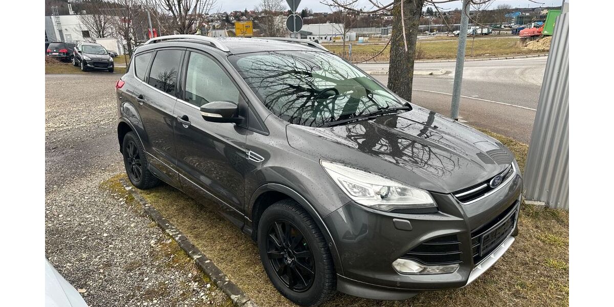 Ford Kuga 173.000 km 8.990 &euro; Essingen 73457
