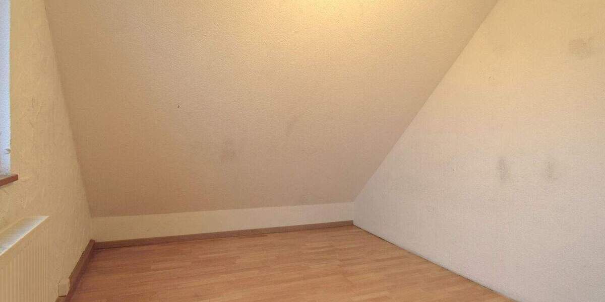 Mehrfamilienhaus, Wohnhaus Böbingen an der Rems Böbingen - 7 Zimmer, 224 m&sup2;, 600.000&euro; | Angebot:26703166
