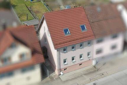 Haus Heidenheim Schnaitheim - 5 Zimmer, 135 m&sup2;, 274.000&euro; | Angebot:25996658