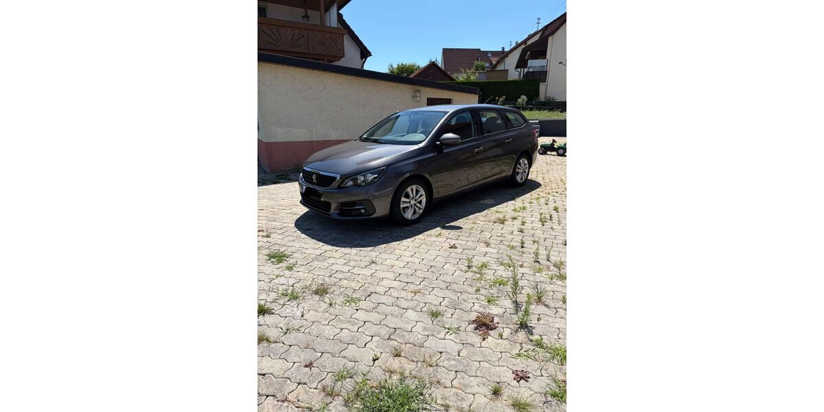 Peugeot 308 99.000 km 8.490 &euro; Aalen 73460