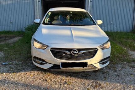 Opel Insignia 92.168 km 10.999 &euro; Heidenheim an der Brenz 89522