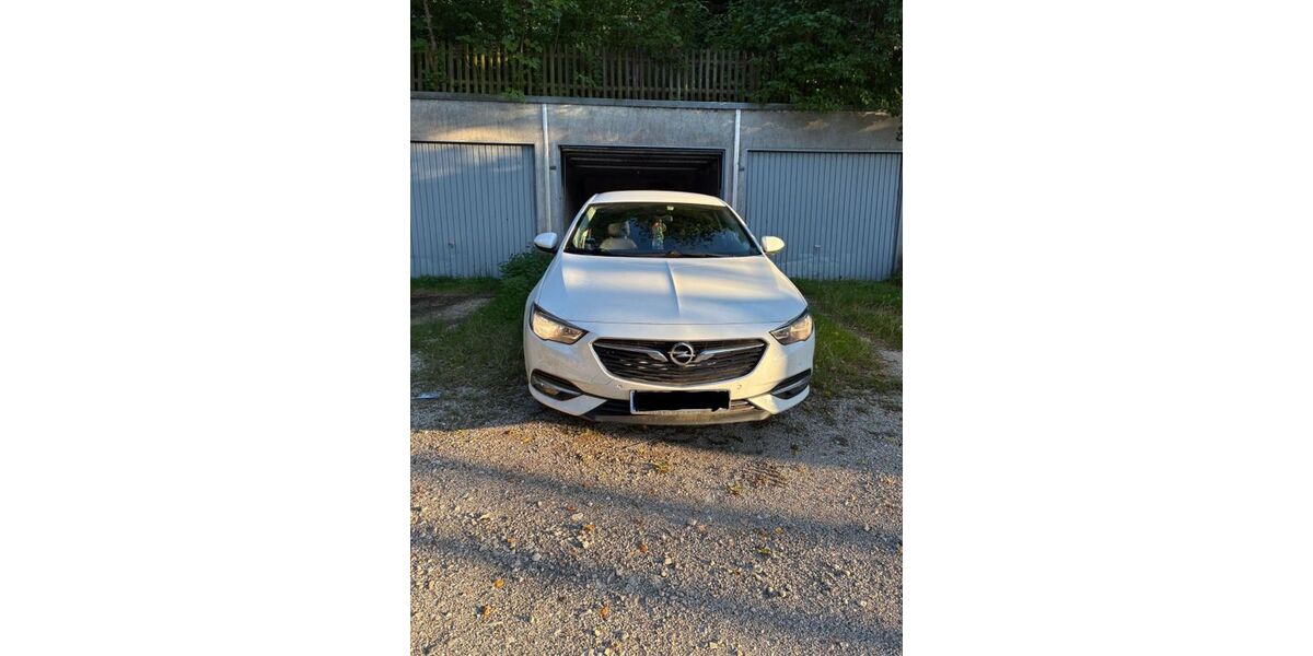 Opel Insignia 92.168 km 10.999 &euro; Heidenheim an der Brenz 89522