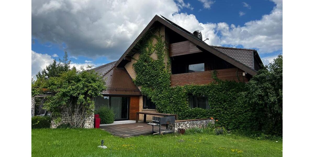 Einfamilienhaus Herbrechtingen - 6 Zimmer, 200 m&sup2;, 1.950&euro; | Angebot:25259012