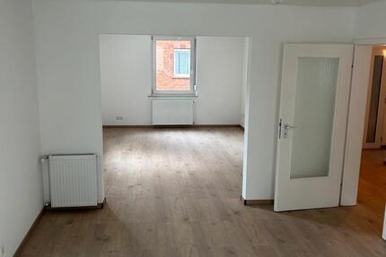 Wohnung Heidenheim an der Brenz - 2 Zimmer, 89 m&sup2;, 1.350&euro; | Angebot:26652387