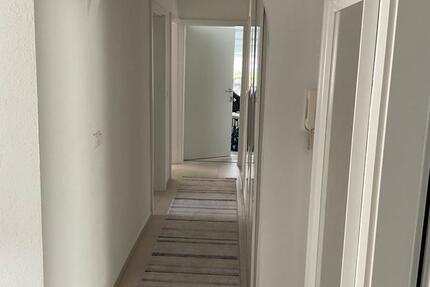 Wohnung Gaildorf - 4 Zimmer, 99 m&sup2;, 1.200&euro; | Angebot:27616369