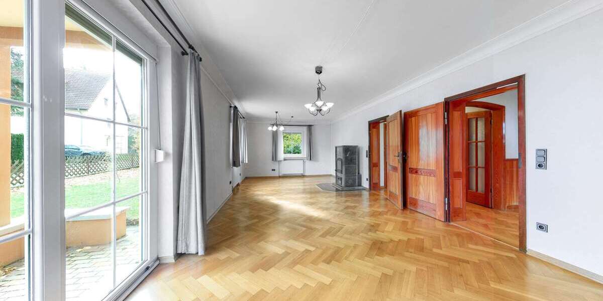 Einfamilienhaus Heubach - 8 Zimmer, 182 m&sup2;, 561.000&euro; | Angebot:25353448