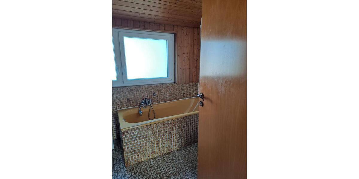 Etagenwohnung Königsbronn - 5.5 Zimmer, 1.100&euro; | Angebot:23590415