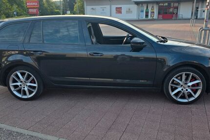 Skoda Octavia 127.000 km 10.500 &euro; Heidenheim 89520
