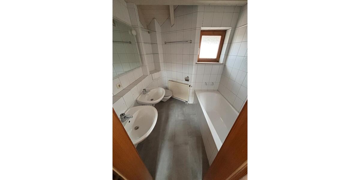 Reihenhaus Aalen Attenhofen - 6.5 Zimmer, 124 m&sup2;, 1.490&euro; | Angebot:26641063