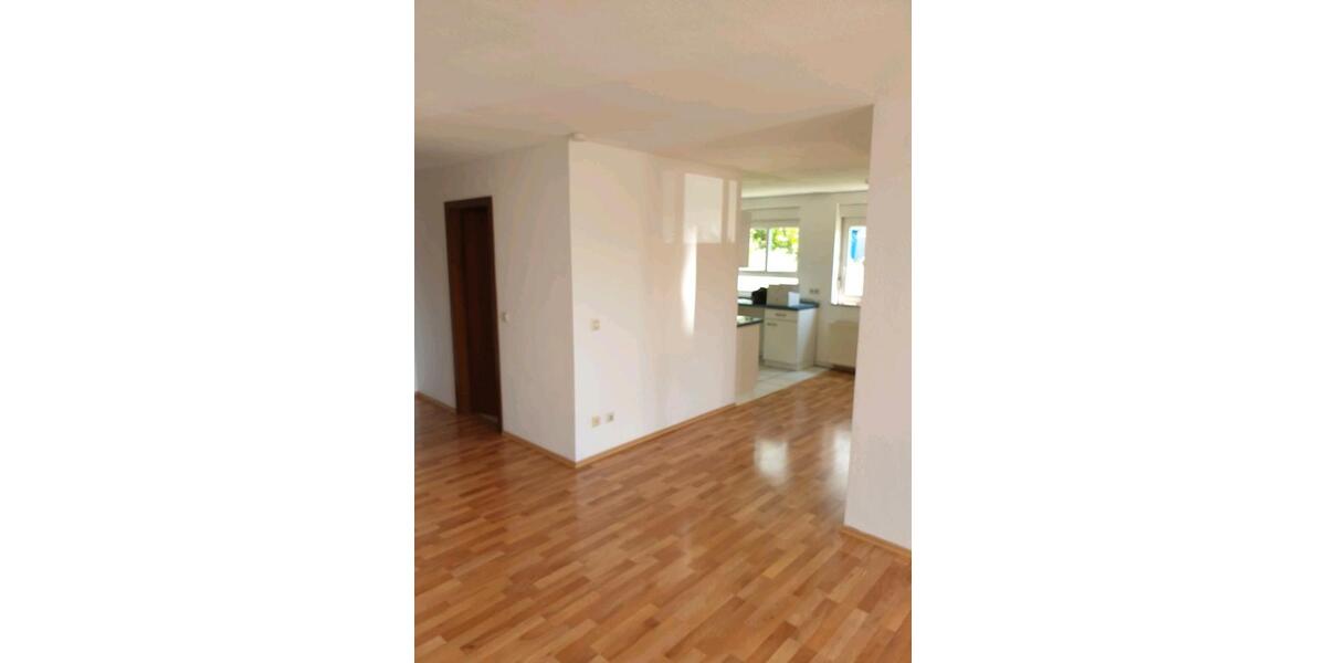 Erdgeschoßwohnung Täferrot - 2.5 Zimmer, 58 m&sup2;, 680&euro; | Angebot:26679222