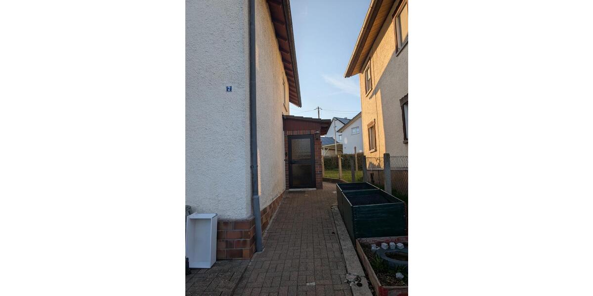 Einfamilienhaus Giengen an der Brenz - 5 Zimmer, 120 m&sup2;, 229.000&euro; | Angebot:25793131