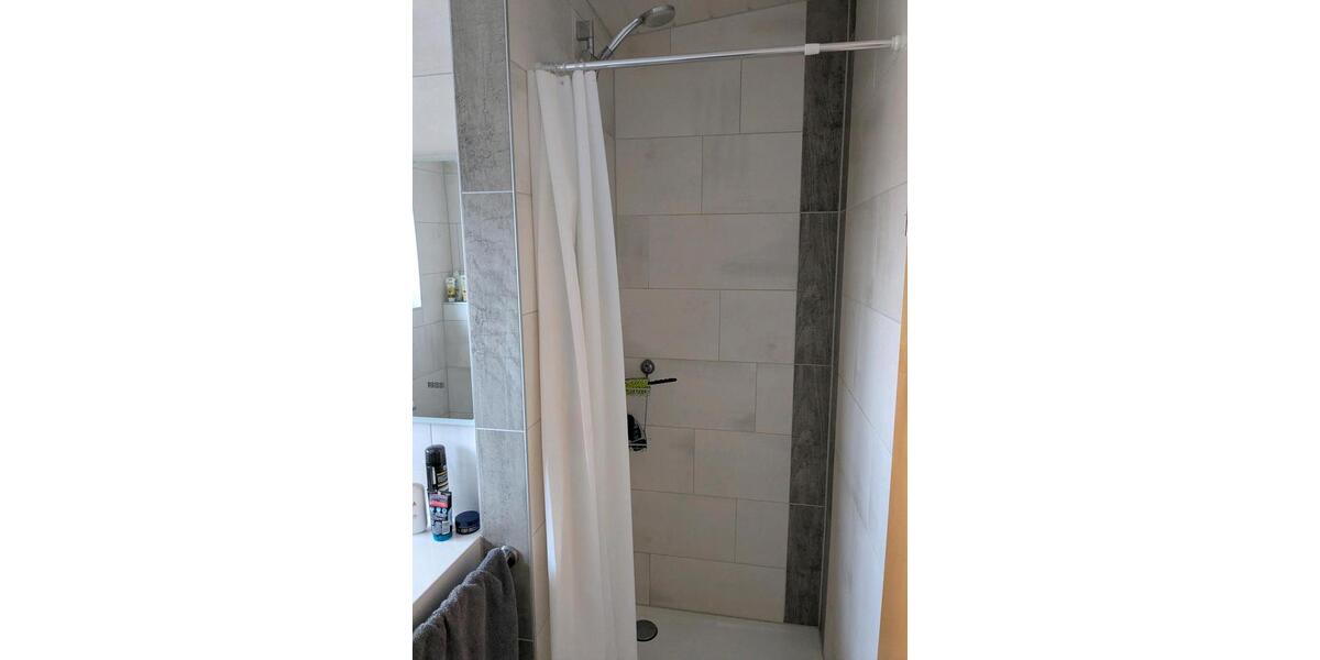 Dachgeschoßwohnung Aalen Ebnat - 2.5 Zimmer, 83 m&sup2;, 1.150&euro; | Angebot:26036678