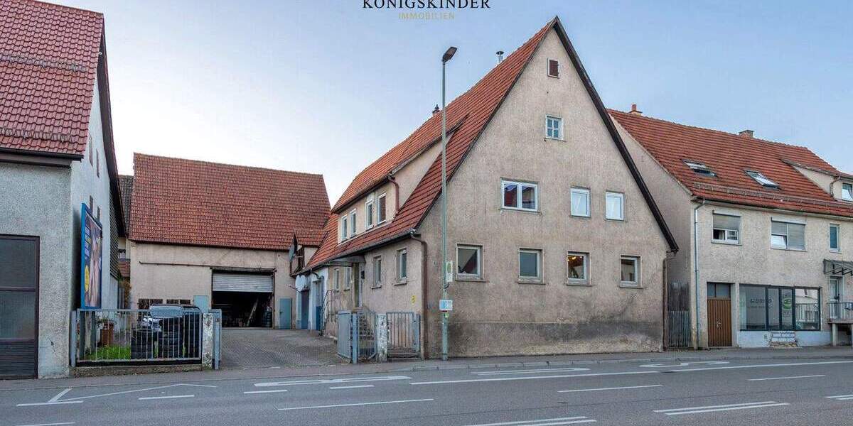Mehrfamilienhaus, Wohnhaus Heidenheim-Schnaitheim Schnaitheim - 7 Zimmer, 180 m&sup2;, 379.000&euro; | Angebot:25680017