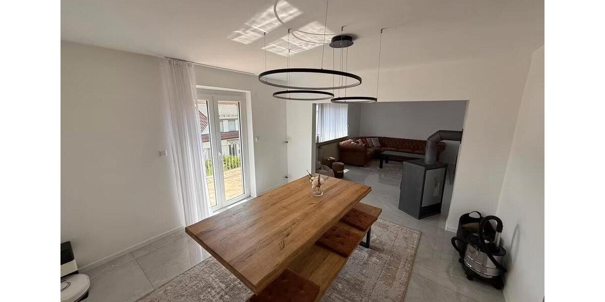 Einfamilienhaus Heidenheim an der Brenz - 6 Zimmer, 124 m&sup2;, 370.000&euro; | Angebot:26022780