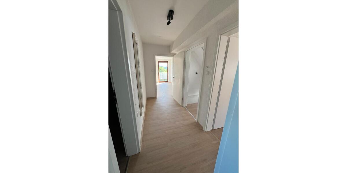 Einfamilienhaus Aalen Dewangen - 8.5 Zimmer, 180 m&sup2;, 469.000&euro; | Angebot:26688871