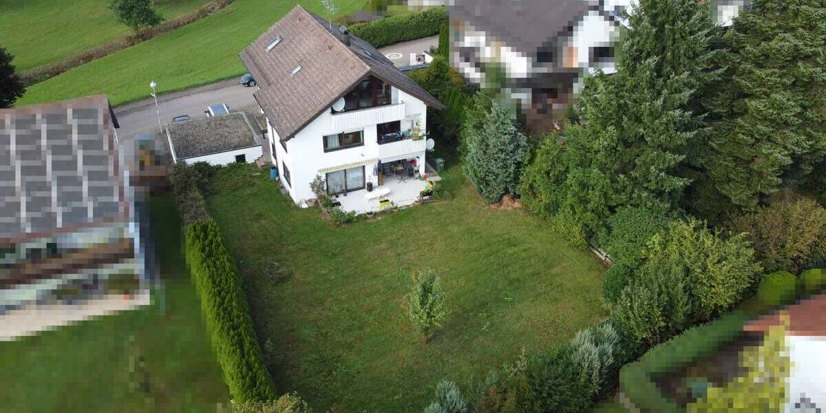 Einfamilienhaus Eschach - 12 Zimmer, 287 m&sup2;, 525.000&euro; | Angebot:22703932
