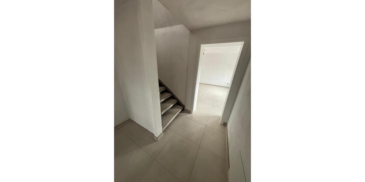 Maisonettenwohnung Schwäbisch Gmünd Bargau - 6 Zimmer, 150 m&sup2;, 1.400&euro; | Angebot:27569581