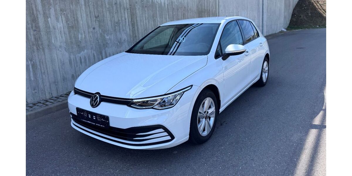 VW Golf 132.000 km 14.800 &euro; Essingen­­­ 73457