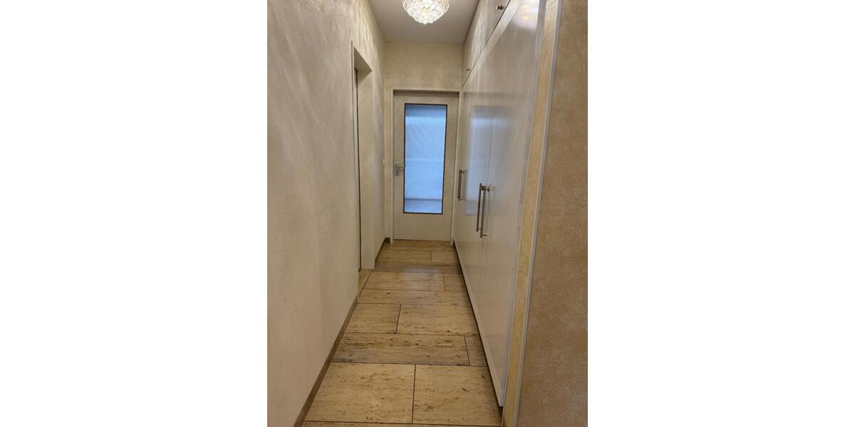 Hochparterre Aalen Unterkochen - 3.5 Zimmer, 100 m&sup2;, 349.000&euro; | Angebot:24921068