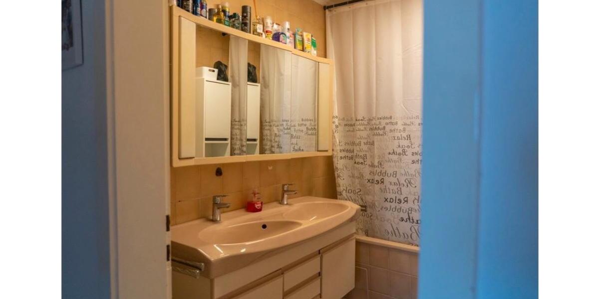 Etagenwohnung Durlangen - 4 Zimmer, 98 m&sup2;, 950&euro; | Angebot:25853837