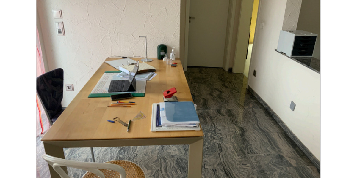 Einfamilienhaus Bopfingen - 6 Zimmer, 260 m&sup2;, 2.400&euro; | Angebot:25845679