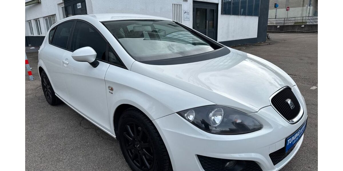 Seat Leon 177.000 km 3.789 &euro; Aalen 73431