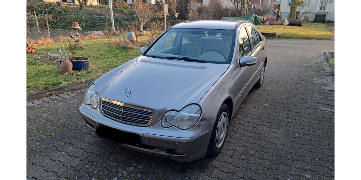 Mercedes-Benz C 180 154.000 km 4.000 &euro; Gaildorf 74405