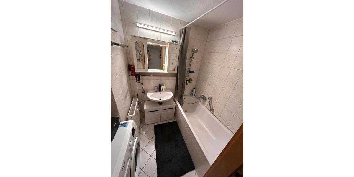 Etagenwohnung Ellwangen (Jagst) - 3 Zimmer, 72 m&sup2;, 250.000&euro; | Angebot:27185804