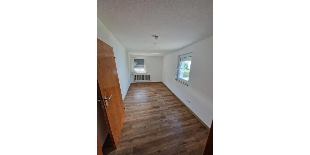 Etagenwohnung Schwäbisch Gmünd Bargau - 4.5 Zimmer, 115 m&sup2;, 1.100&euro; | Angebot:26516826