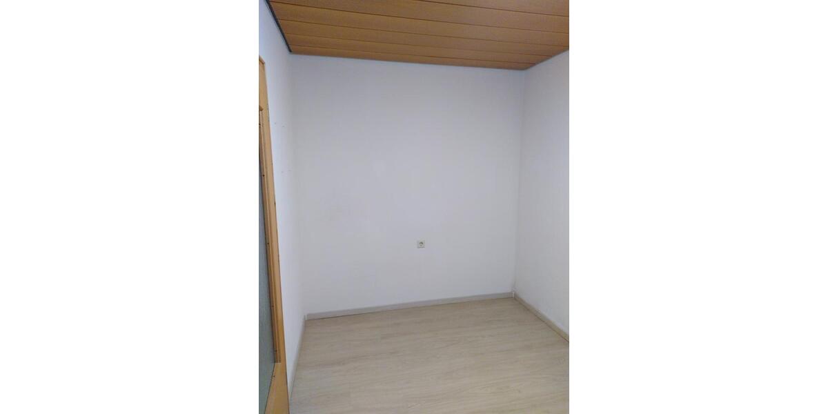Erdgeschoßwohnung Bopfingen - 3 Zimmer, 60 m&sup2;, 600&euro; | Angebot:25902070