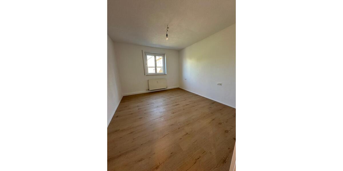 Hochparterre Herbrechtingen - 3 Zimmer, 65 m&sup2;, 244.900&euro; | Angebot:27609069