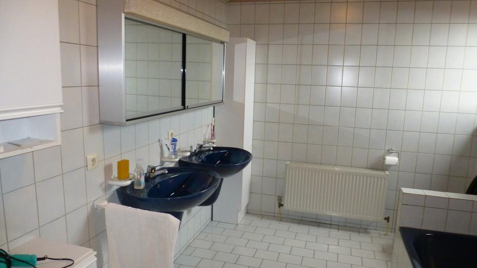 Einfamilienhaus Hüttlingen - 10 Zimmer, 255 m&sup2;, 715.000&euro; | Angebot:26835609