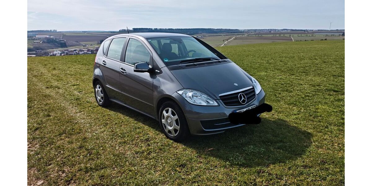 Mercedes-Benz A 160 92.439 km 5.900 &euro; Söhnstetten 89555