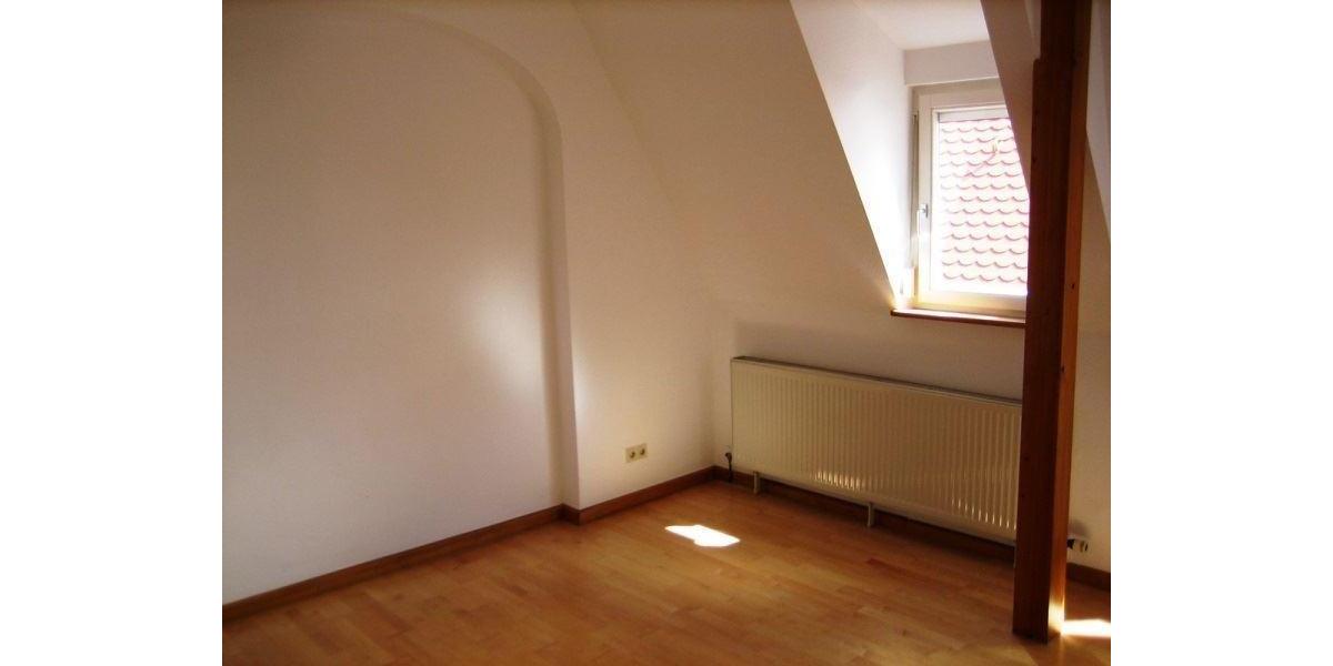 Etagenwohnung Heidenheim an der Brenz - 3.5 Zimmer, 90 m&sup2;, 875&euro; | Angebot:24378652